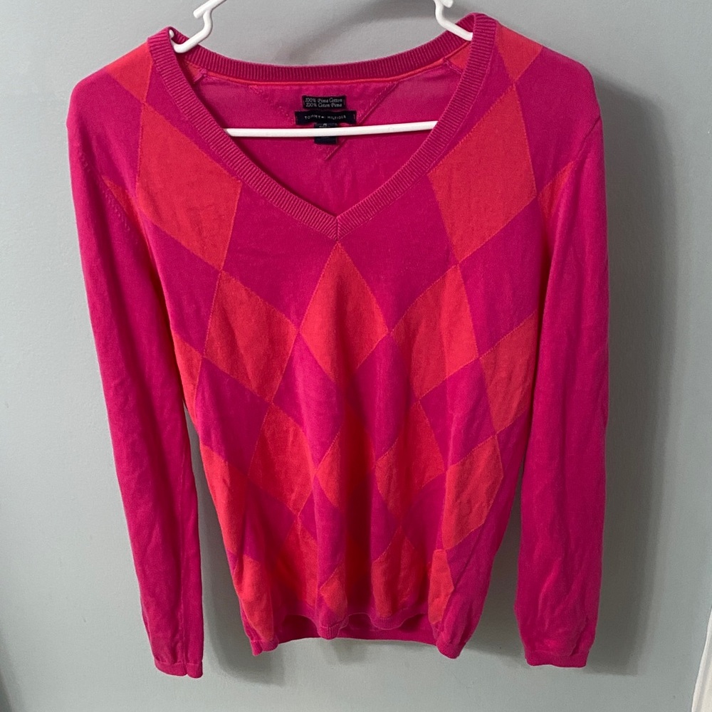 Tommy Hilfiger Pink and Salmon Argyle V-Neck Sweater